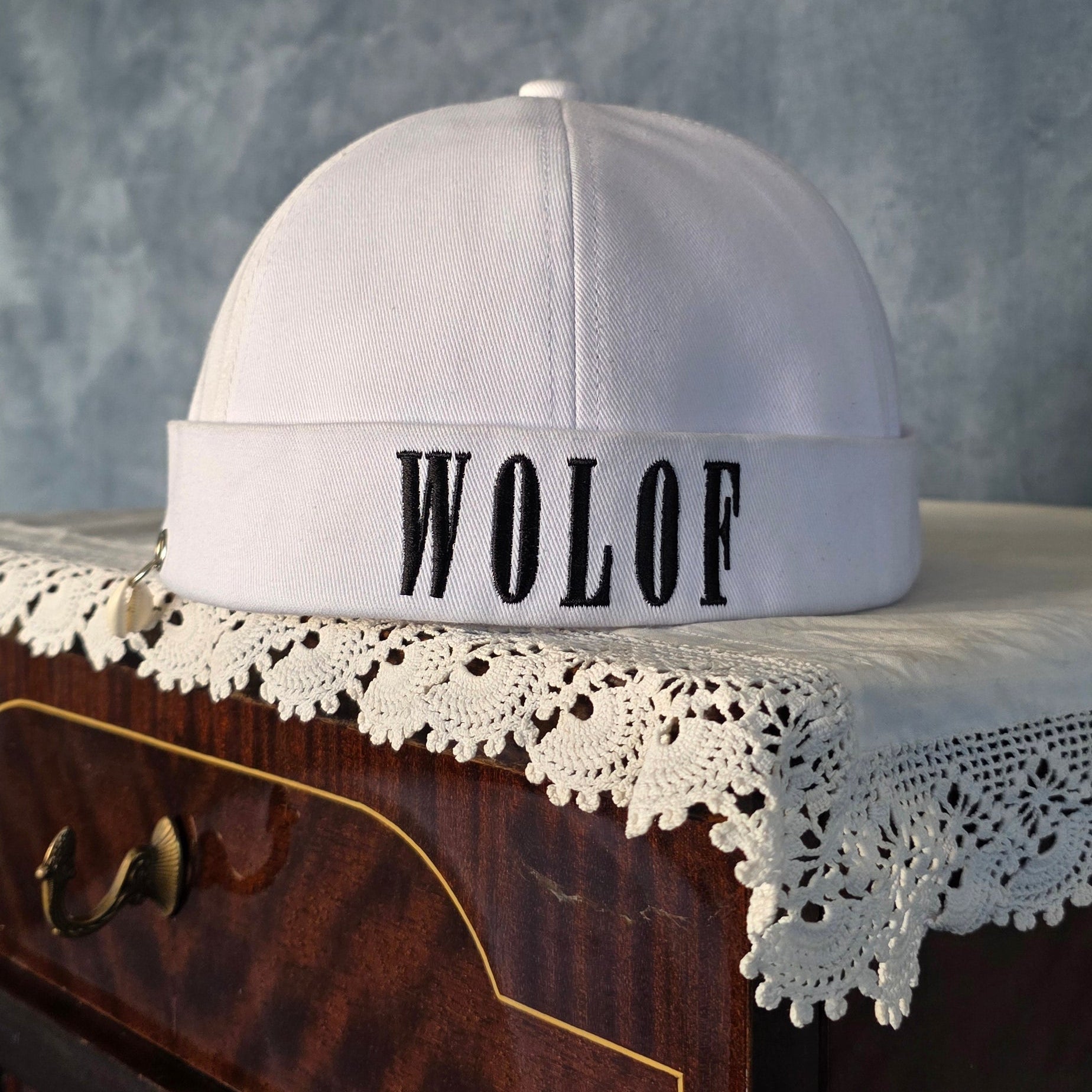 Bonnet WOLOF Blanc - Intérieur Satin